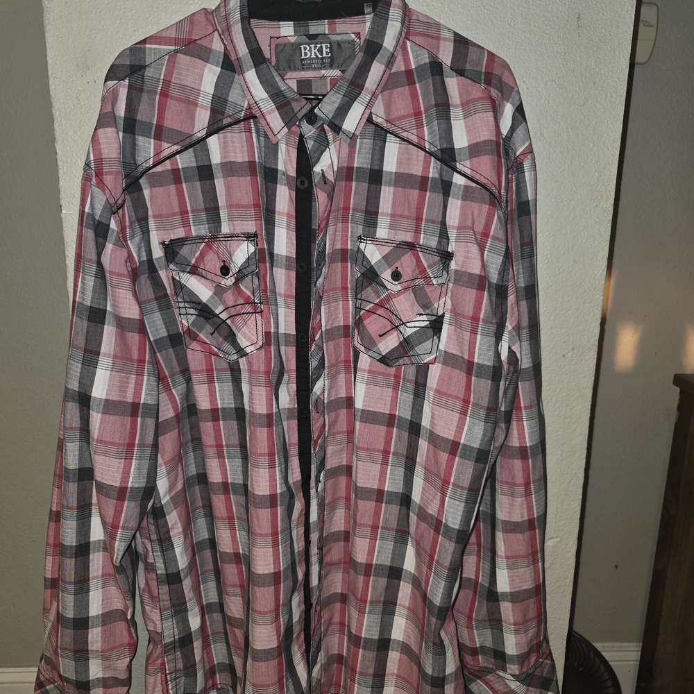 BKE Men's Pink and Black Plaid Button Down Shirt